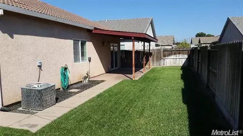 1126 Edith, Ceres, CA 95307 photo 23
