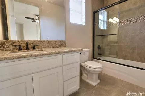 6036 Holeton Rd, Carmichael, CA 95608 photo 17