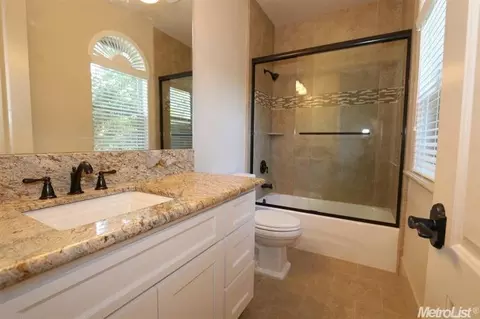 6036 Holeton Rd, Carmichael, CA 95608 photo 14