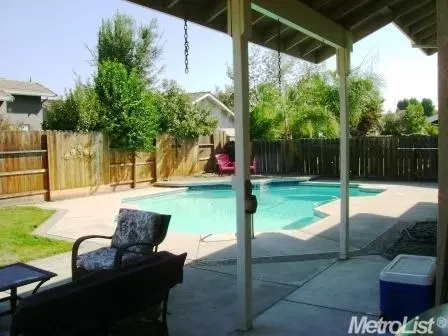 901 Georgetown Ave, Turlock, CA 95382 photo 3