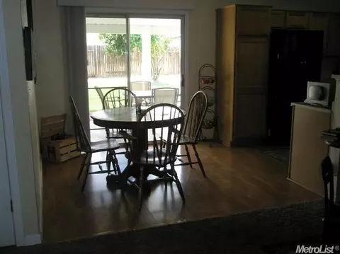 459 Thrush Dr, Patterson, CA 95363 photo 4