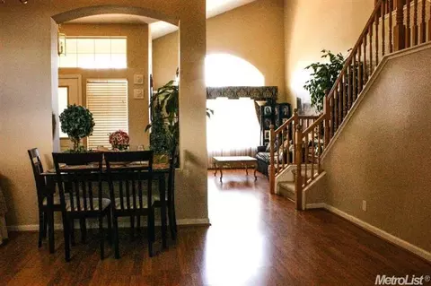 103 Arrowsmith Dr, Folsom, CA 95630 photo 5
