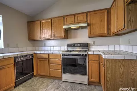 2809 Stone Ter, Modesto, CA 95355 photo 14