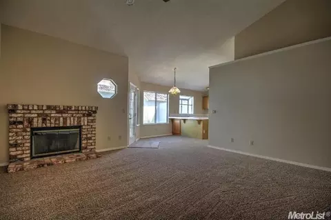 2809 Stone Ter, Modesto, CA 95355 photo 11