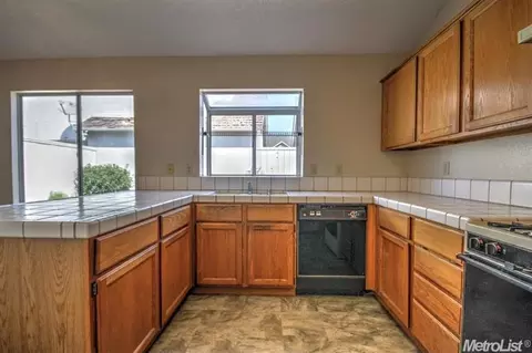 2809 Stone Ter, Modesto, CA 95355 photo 13
