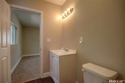 85 W 7th St, Tracy, CA 95376 photo 16
