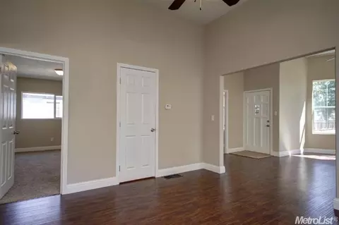 85 W 7th St, Tracy, CA 95376 photo 5