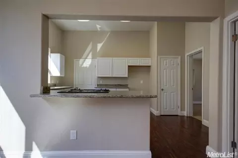 85 W 7th St, Tracy, CA 95376 photo 9