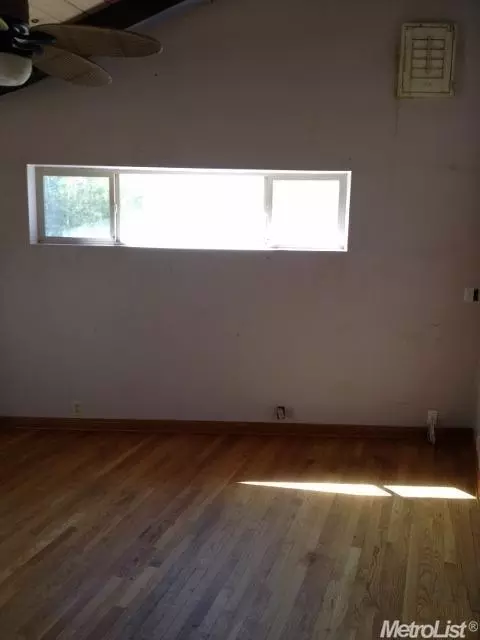 650 Betterley Ln, Auburn, CA 95603 photo 4