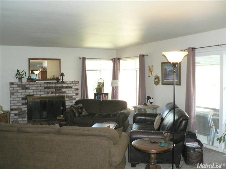 606 S Johnson Rd, Turlock, CA 95380 photo 7