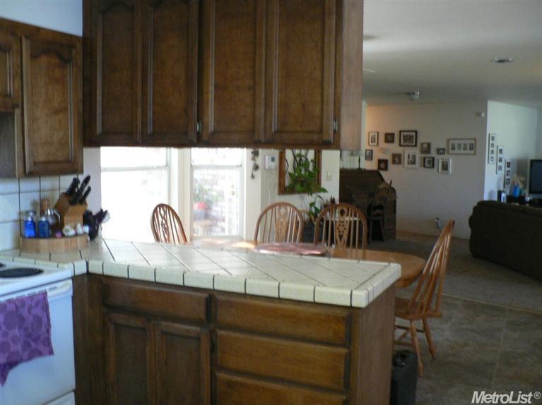 606 S Johnson Rd, Turlock, CA 95380 photo 6