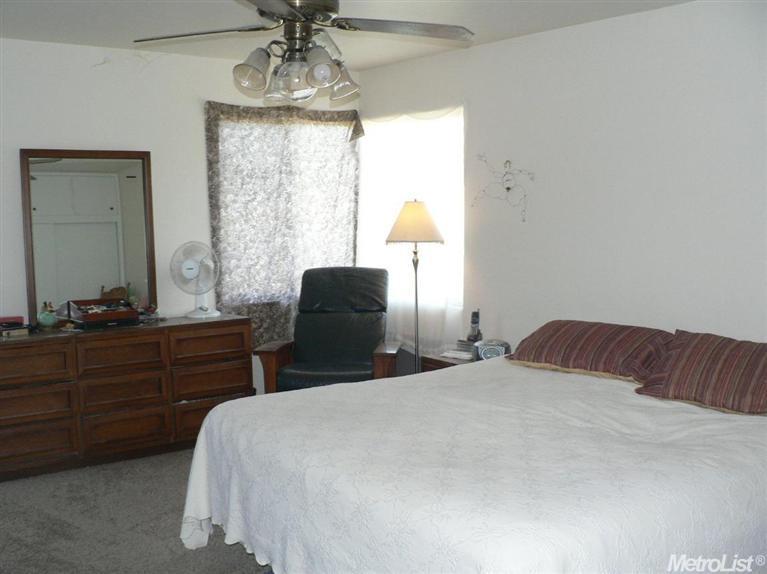 606 S Johnson Rd, Turlock, CA 95380 photo 13