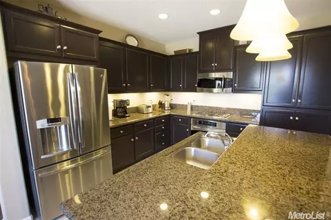 1267 Marisol Dr, Manteca, CA 95337 photo 3
