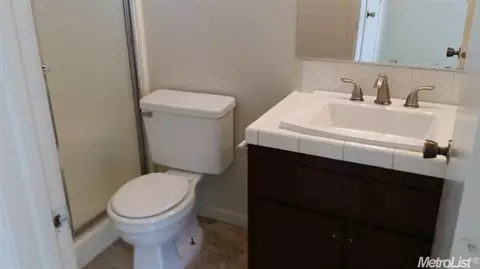 1012 W Union Ave, Modesto, CA 95356 photo 7