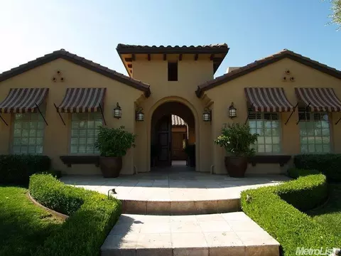 7459 River Nine Dr, Modesto, CA 95356 photo 2