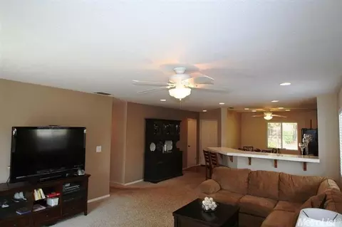 10783 Ivoryton Way, Mather, CA 95655 photo 12