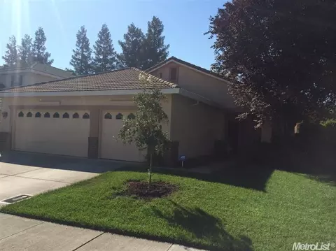 3820 Vistosa Ct, Davis, CA 95618 photo 1