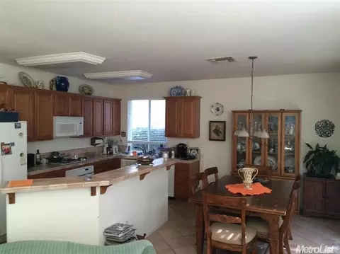 3820 Vistosa Ct, Davis, CA 95618 photo 4