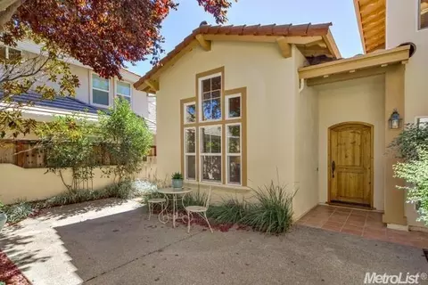 4210 Dogwood Pl, Davis, CA 95618 photo 2