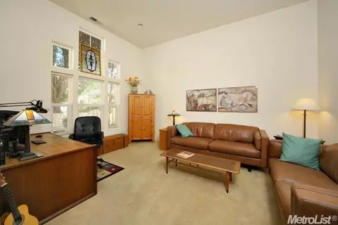 4210 Dogwood Pl, Davis, CA 95618 photo 9