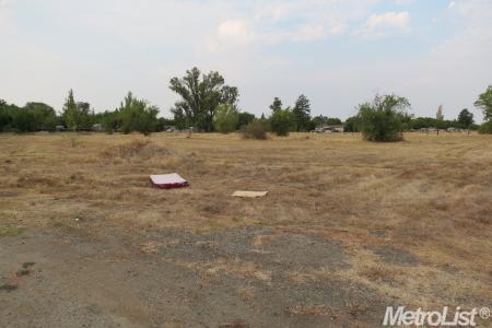 1645 2nd Ave, Olivehurst, CA 95961 photo 4