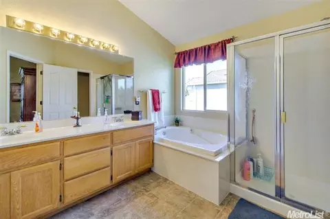 8010 Firestone Way, Antelope, CA 95843 photo 24