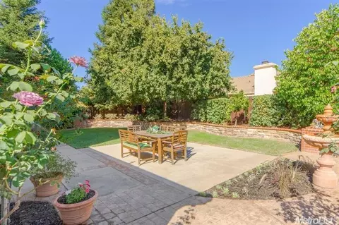 8010 Firestone Way, Antelope, CA 95843 photo 6