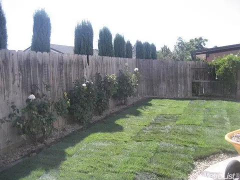 854 Granite Ave, Lathrop, CA 95330 photo 20