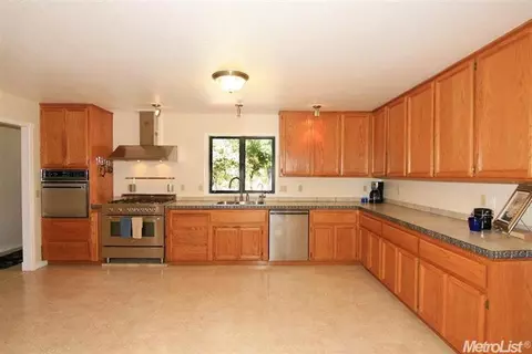 14784 Mcelroy Rd, Auburn, CA 95602 photo 6