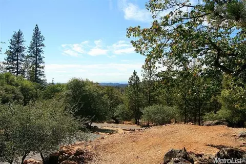 14784 Mcelroy Rd, Auburn, CA 95602 photo 2