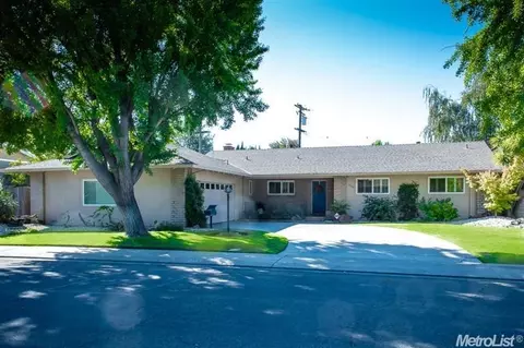 928 Bel Passi Dr, Modesto, CA 95350 photo 2