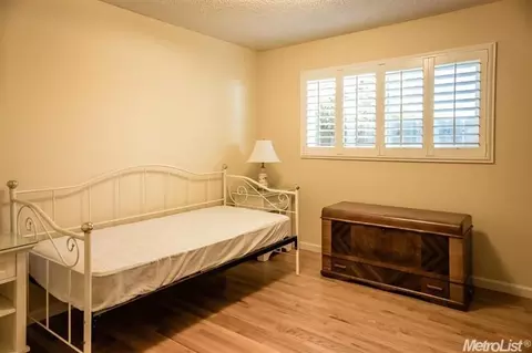 928 Bel Passi Dr, Modesto, CA 95350 photo 18