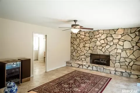 928 Bel Passi Dr, Modesto, CA 95350 photo 13
