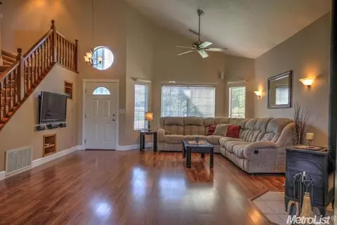 2161 Cheyenne Way, Modesto, CA 95356 photo 4