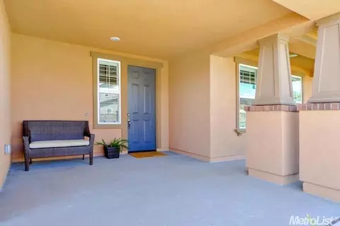 4214 Mahogany Ln, Davis, CA 95618 photo 2