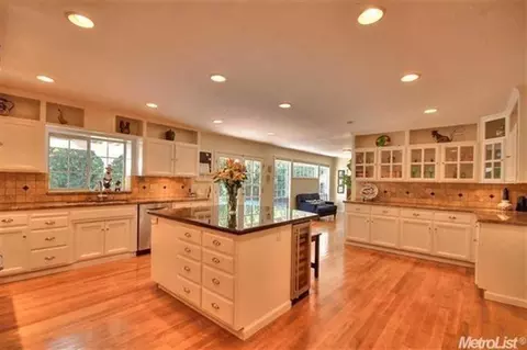 4444 Mapel Ln, Carmichael, CA 95608 photo 8