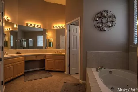 2812 Olympus Ct, Modesto, CA 95356 photo 22