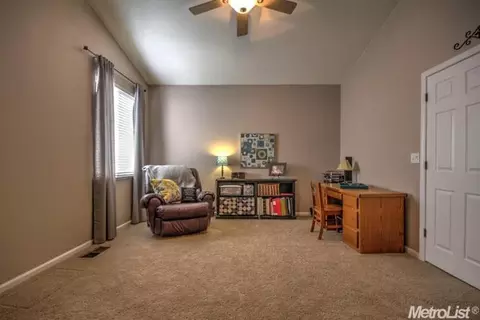 2812 Olympus Ct, Modesto, CA 95356 photo 21
