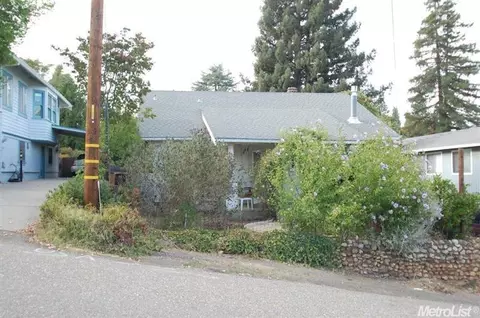 205 Rex Ave, Jackson, CA 95642 photo 2