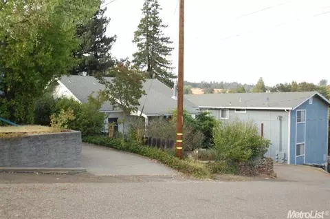 205 Rex Ave, Jackson, CA 95642 photo 3