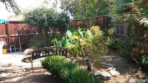 200 Needles Ct, Modesto, CA 95351 photo 10