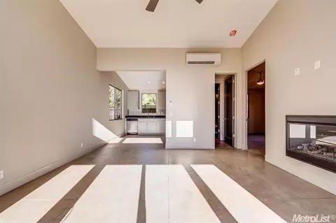 3925 Yana Pl, Davis, CA 95618 photo 12