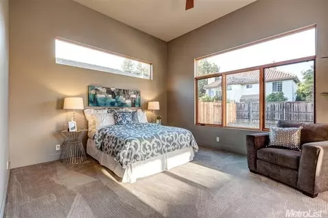 3925 Yana Pl, Davis, CA 95618 photo 14