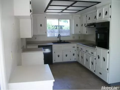 2961 R St, Merced, CA 95348 photo 9