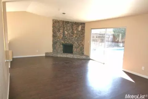 1008 Ferrari Dr, Modesto, CA 95355 photo 5