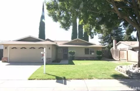 1008 Ferrari Dr, Modesto, CA 95355 photo 1