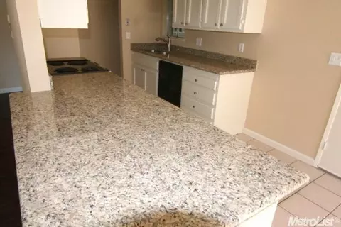 1008 Ferrari Dr, Modesto, CA 95355 photo 3