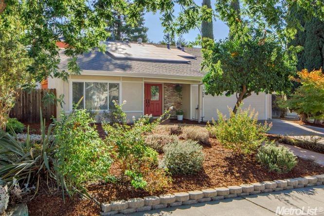 820 Christie Ct, Davis, CA 95618 photo 2