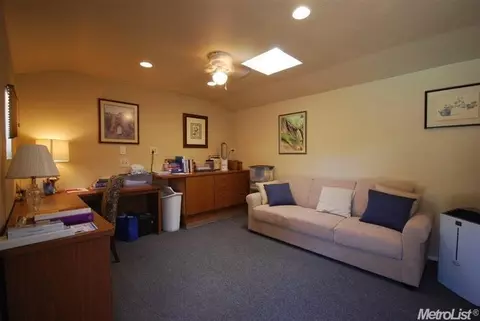 3204 Locksley Ct, Modesto, CA 95350 photo 23