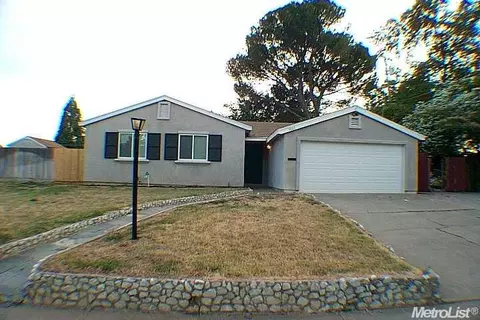 5427 Cedarhurst Way, Carmichael, CA 95608 photo 1